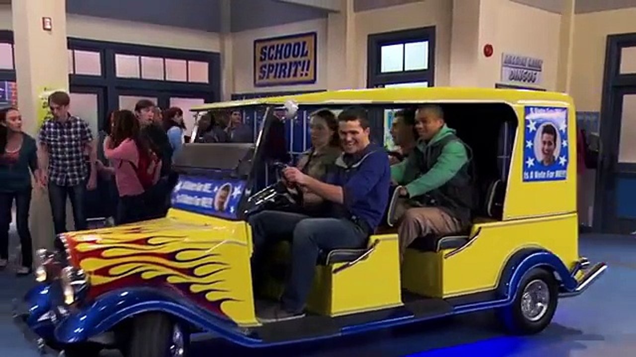 Lab Rats S01E07 Exoskeleton VS Grandma