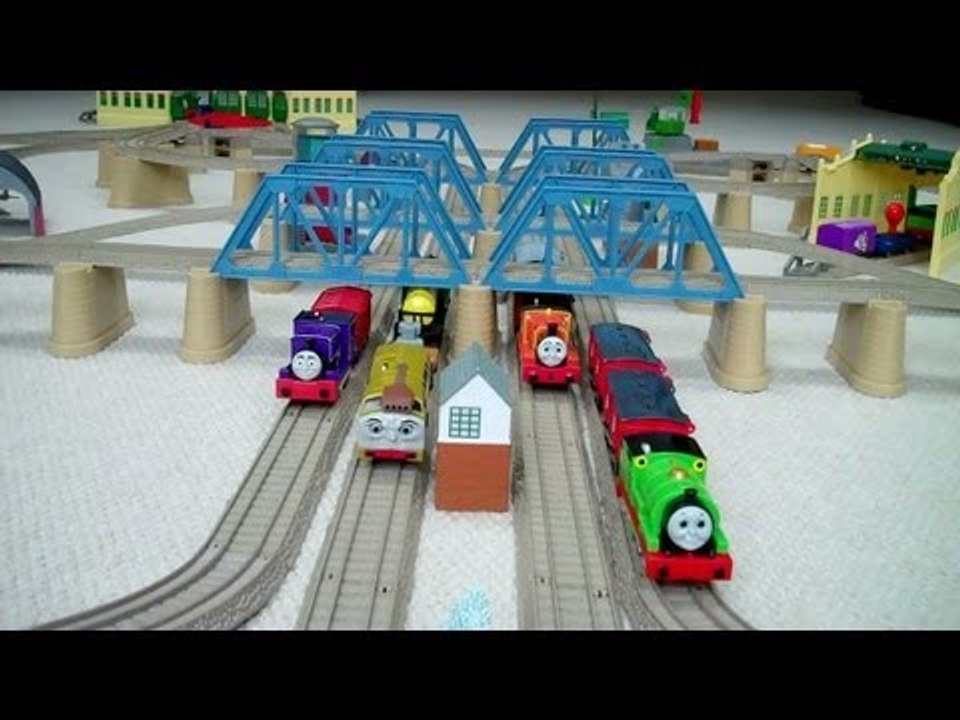 Trackmaster 4 TRACKS TRAIN SET Kids Thomas The Tank Engine Toy Train Set Thomas The Tank Engine