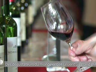Bordeaux: un millésime 2015 "exceptionnel" qui va relancer les affaires