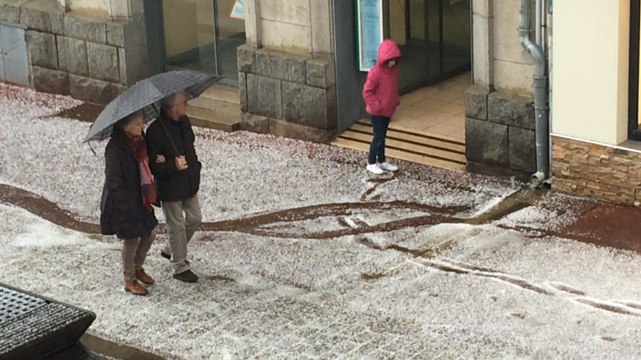 Intense averse de grêle cet après-midi
