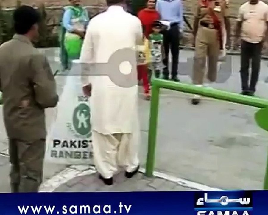 Qureshi steps into India without visa