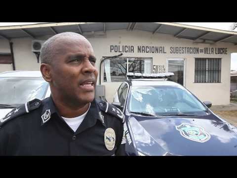 Policía recupera auto robado.