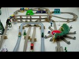 Trackmaster Thomas The Tank Engine LARGE SET with RARE TRAINS & ROAD CARS Kids Toy Train Set