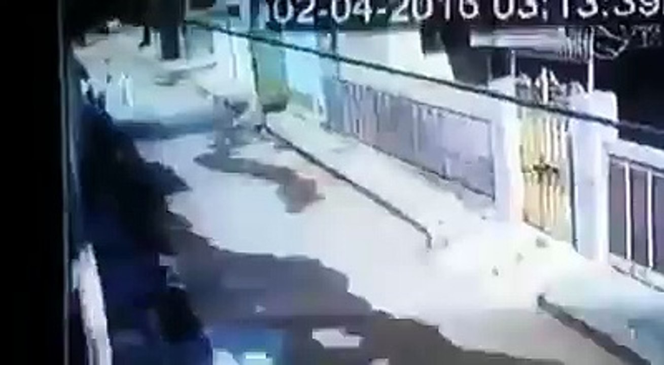 CCTV Footage of children kidnap | Pakileaks