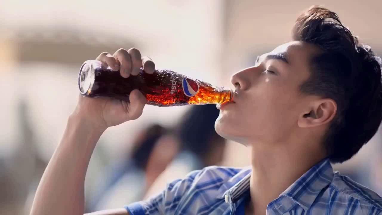 (vostfr) Pub- Pepsi 2015