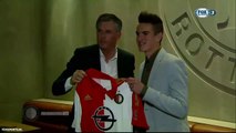 07-04-2016 Boyd Reith tekent eerste profcontract bij Feyenoord