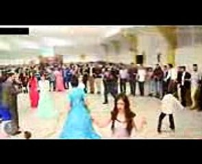 Beautiful-Pashto-tapay-with-girls-Dance-HD
