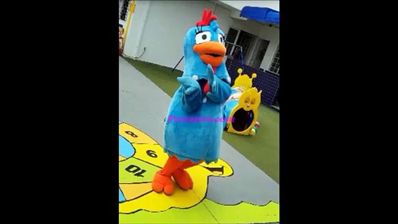 GALINHA PINTADINHA Agita as Crianças.. Ela vai à ESCOLA...