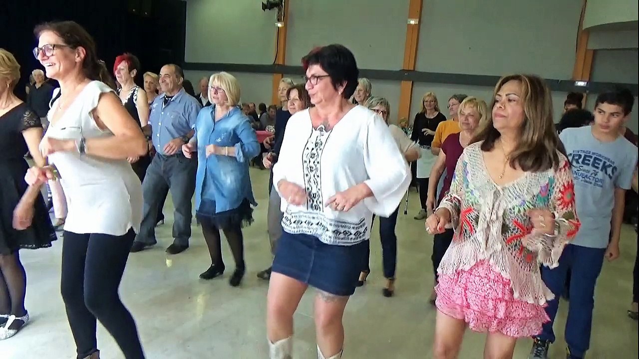 Zumba - 3 avril 2016 - Agde repas annuel