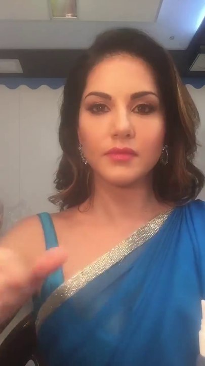 Sunny Leone Crying & Emotional