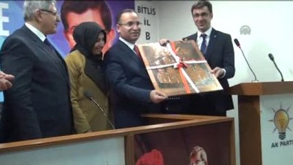 Bozdağ : "Parlamenter Sistem Hacı Murat 131 Gibidir"
