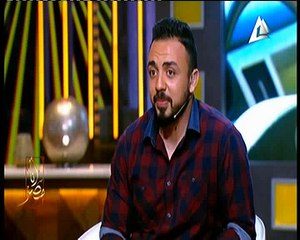 عماد كمال يقلد أبو حفيظة ومنير وحكيم في أنا مصر