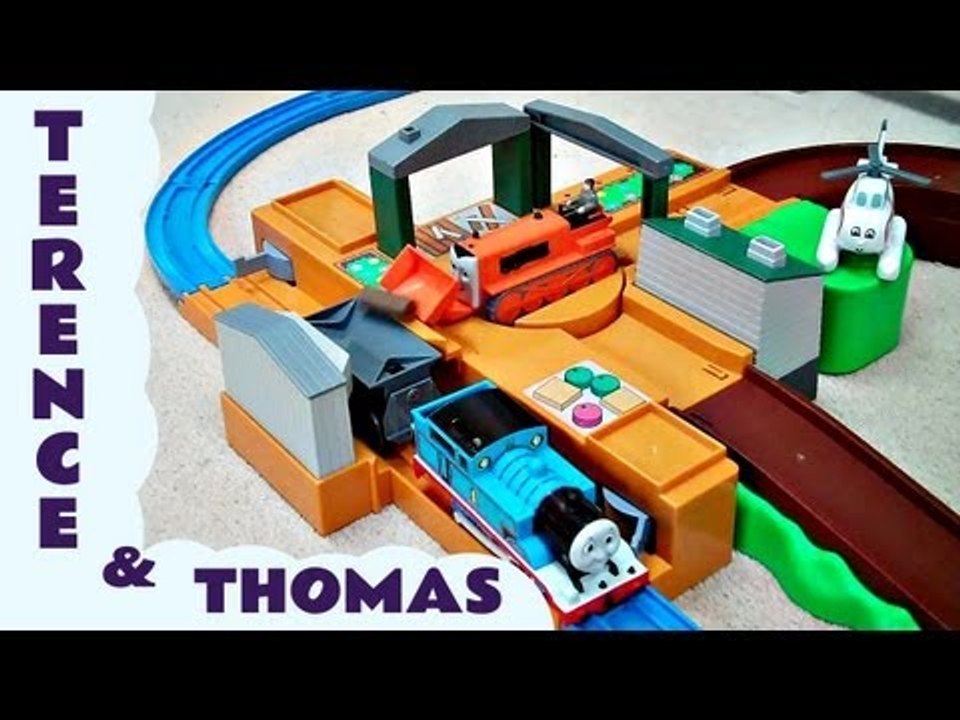 Thomas & Terence Deluxe Set by Tomy Tomica Plarail Thomas And Friends Kids Toy Train Set