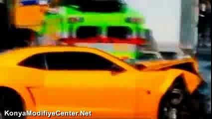 Lüks Araçların Basit Ama Pahalıya Mal Olan Kazaları