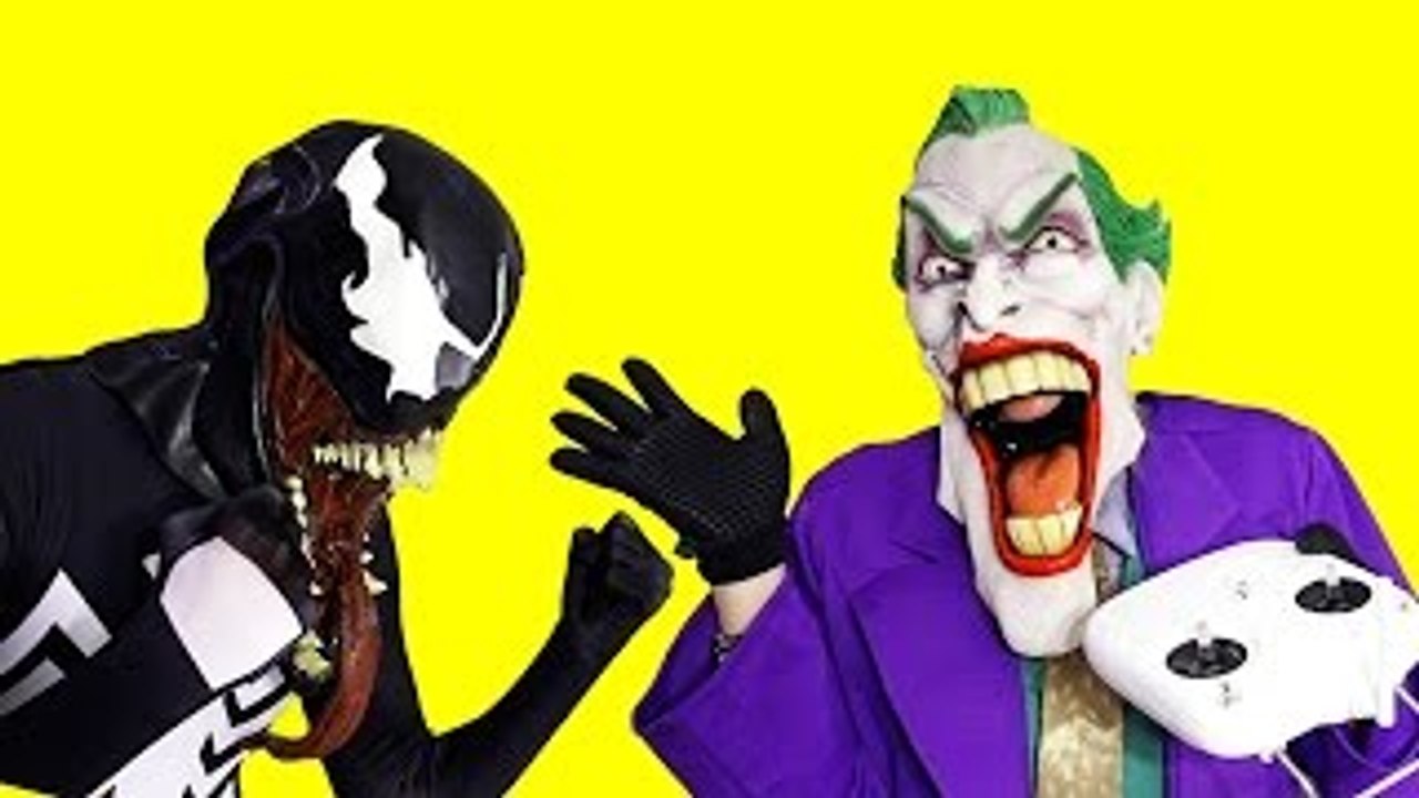FROZEN ELSA VS JOKER RUBBER CHICKEN PRANK SUPERHEROES IN REAL LIFE FUNNY MOVIE