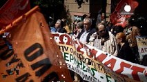 Nova greve na Grécia pelo fim da austeridade paralisa aeroporto