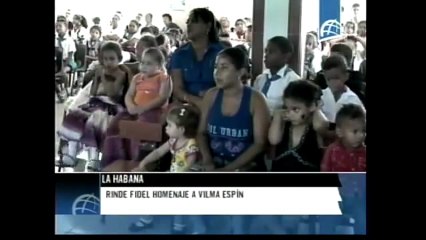 Fidel Castro rinde homenaje a Vilma Espín