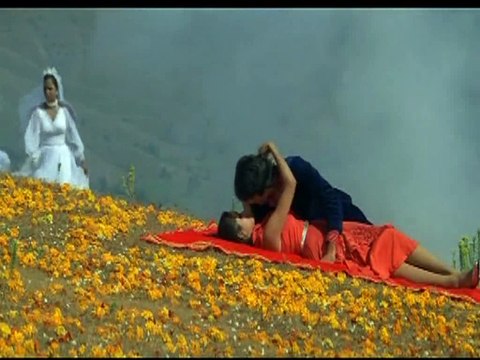 Mohabbat Karne Walonko - Kumar Gaurav - Padmini Kolhapure - Lovers - Lata