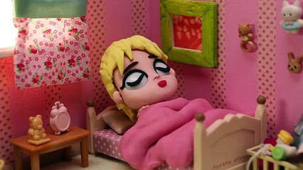 funny TIME TO WORKOUT ^ Exercise Elsa Frozen Movie Clips ^ Play Doh Stop Motion Animation