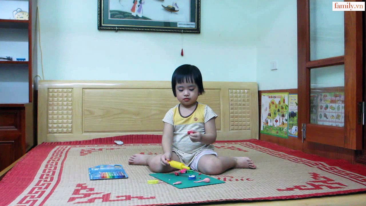 Vlog 236 Cún chơi đất nặn ( family.vn )