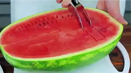 How to cut Watermelon