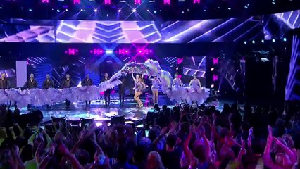 Jennifer Lopez -  Ain't Your Mama‬ - American Idol Finale