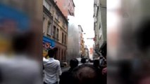 Beyoğlu'nda 5 Katlı Bir Bina Çöktü - Çökme Anı