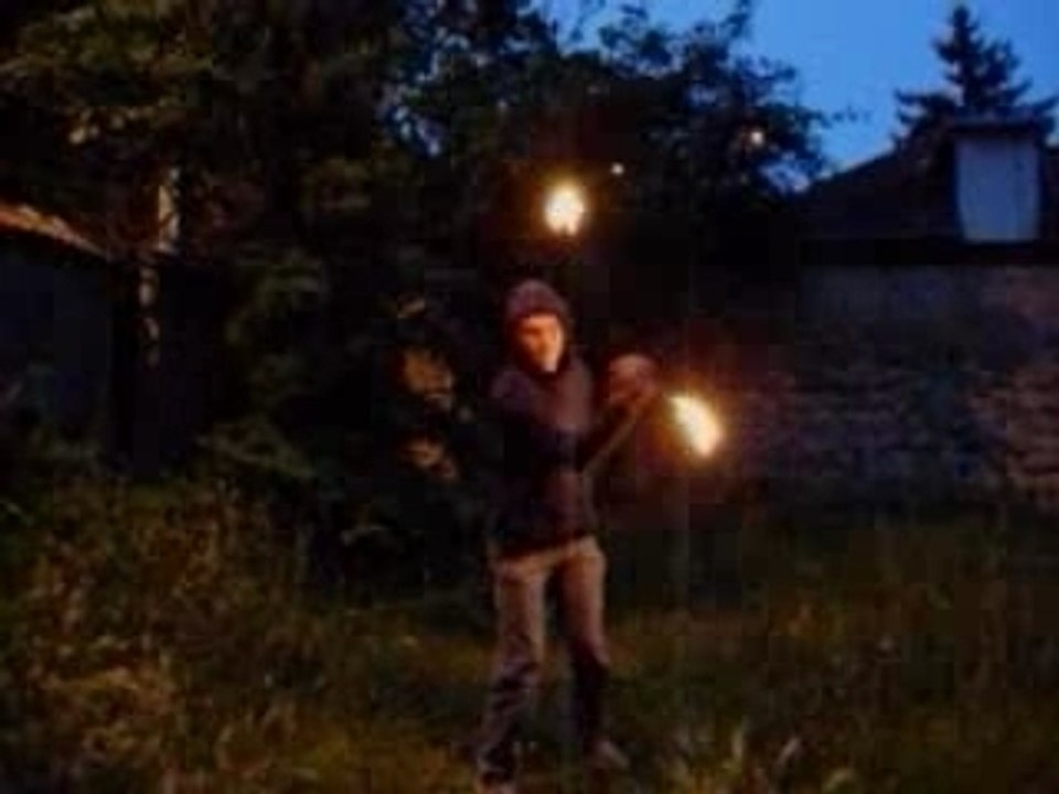 nunchaku enflammé 3