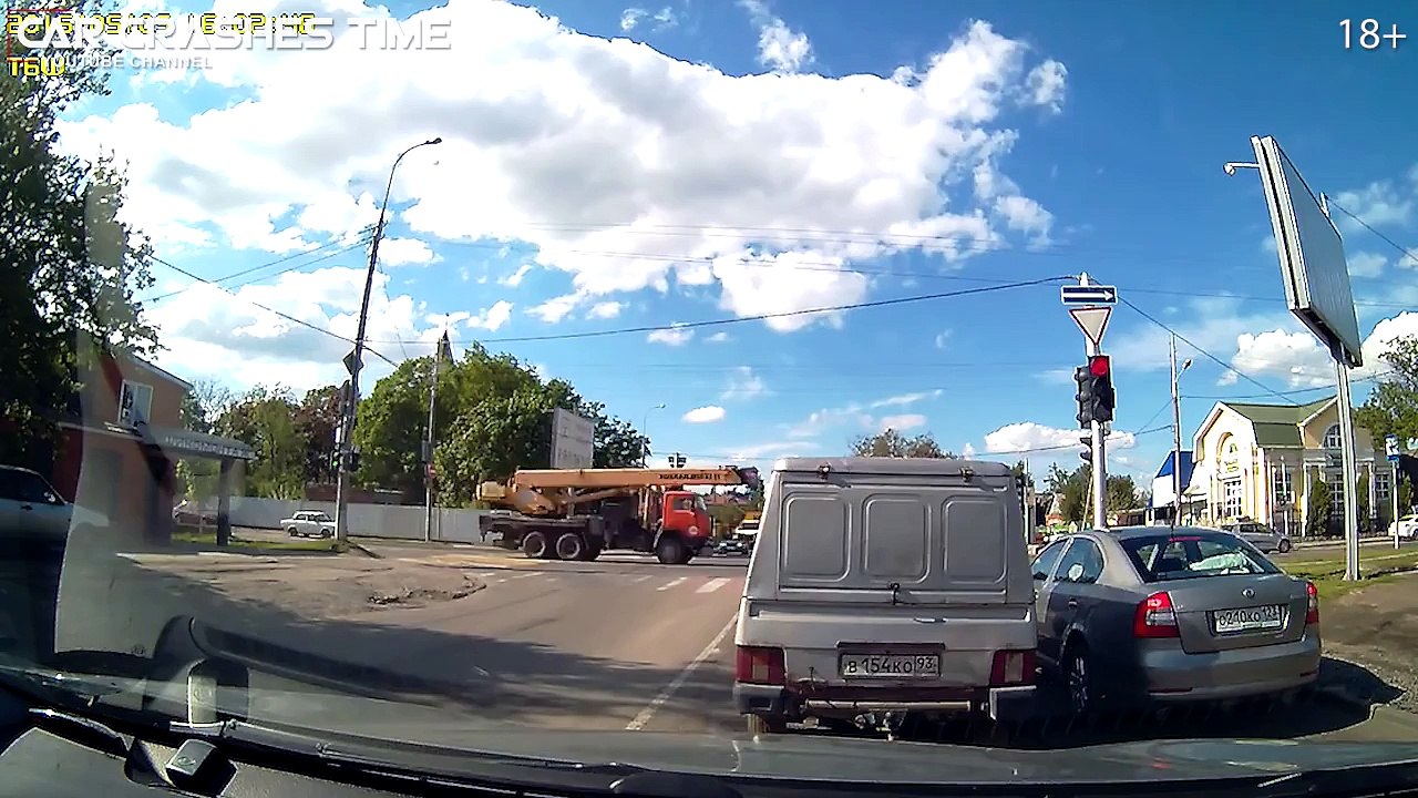 Car Crashes Compilation - August 2015 - episode #81 HD