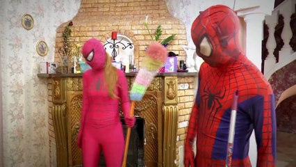 SPIDERMAN FROZEN ELSA vs VENOM! SURPRISE EGG HUNT! Funny Superhero Movie in Real Life