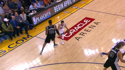 Stephen Curry Leads the Warriors to Win 70 (08-04-2016) HD