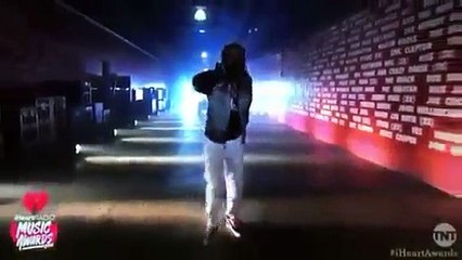 Fetty Wap Performs ‘Again’ at iHeartRadio Music Awards 2016