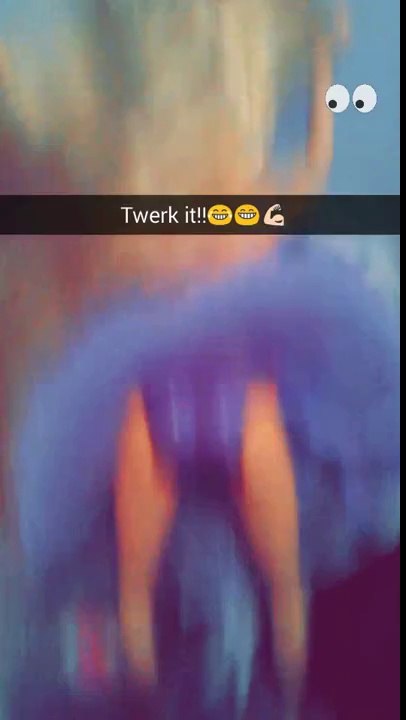 (TWERKING FAT BOOTY) WORLD STAR HIP HOP
