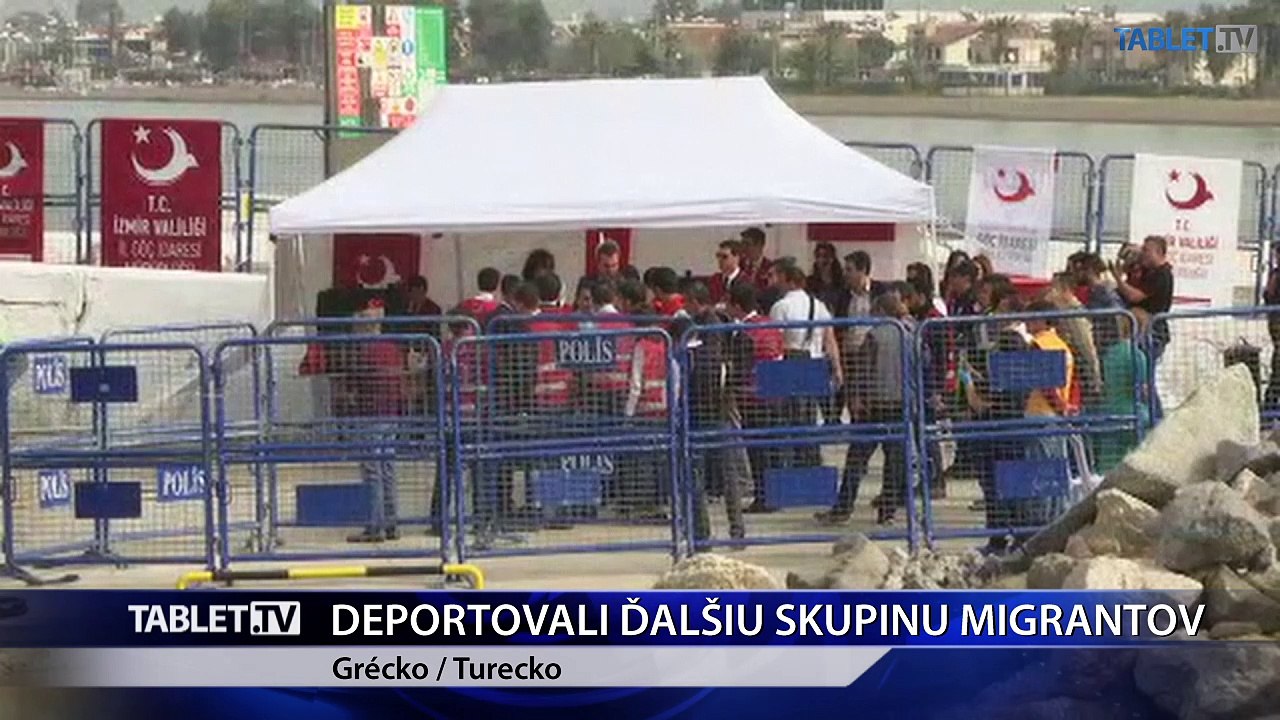 Z Lesbosu vyplávala ďalšia loď s migrantmi smerujúca do Turecka
