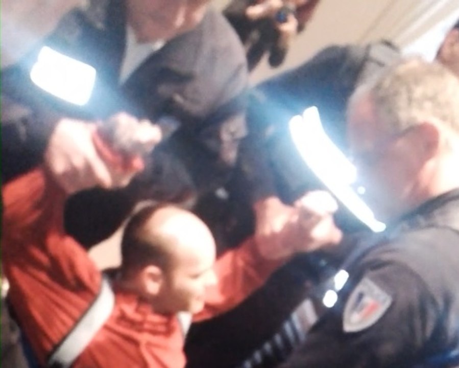 Saint-Avold : expulsé manu militari au conseil municipal