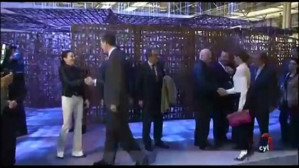 Los Reyes regresan a ARCO y muestran su apoyo al arte en el 35 aniversario de la feria