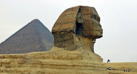 Çin, Çakma Sfenks Heykelini Yıktı