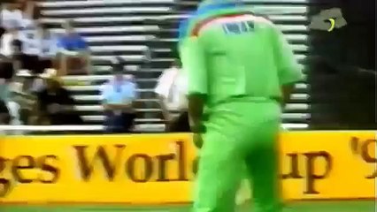 Worlds slowest ball bowled by any Fast Bowler by Aqib javed