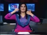 Pakistani News Anchors Behind The Camera-GEO NEWs Female Anchor-TV Anchors Blooper Funny Videos Pakistani News Anchors-Pakistani Funny Clips