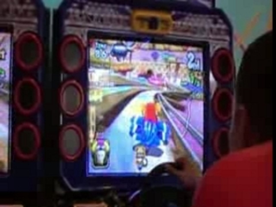 Test de la borne d'arcade Mario Kart Grand Prix 2