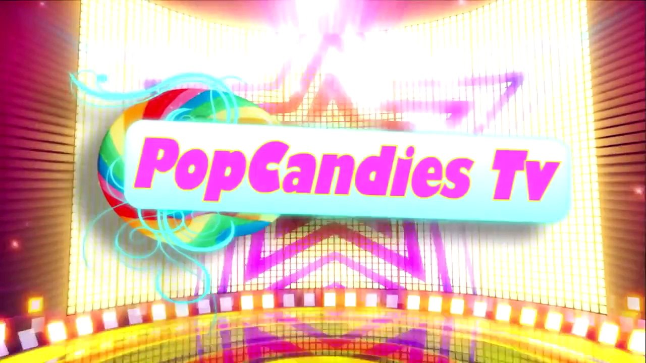 Sam Heughan & Caitriona Balfe exchange greetings with fans departing 2015 Comic Con SD