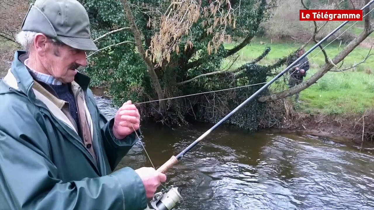 Pêche en rivière. François Guillou, 84 ans et doyen des pêcheurs de truite du pays de Morlaix !