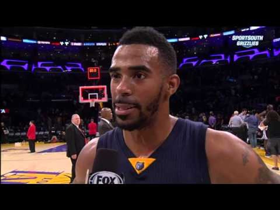 Grizzlies supera a Lakers