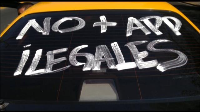 Taxistas chilenos protestan contra de Uber y Cabify