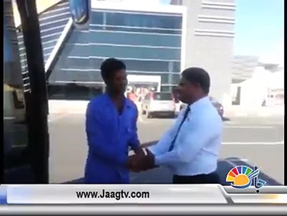 Dubai.Pakistani Bus Driver Zahid Ali return 92000 thousand dirm to chine businessman