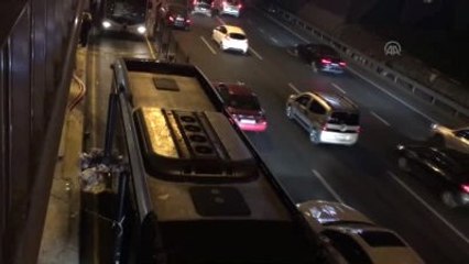 Metrobüsün Çarptığı Kişi Hayatını Kaybetti