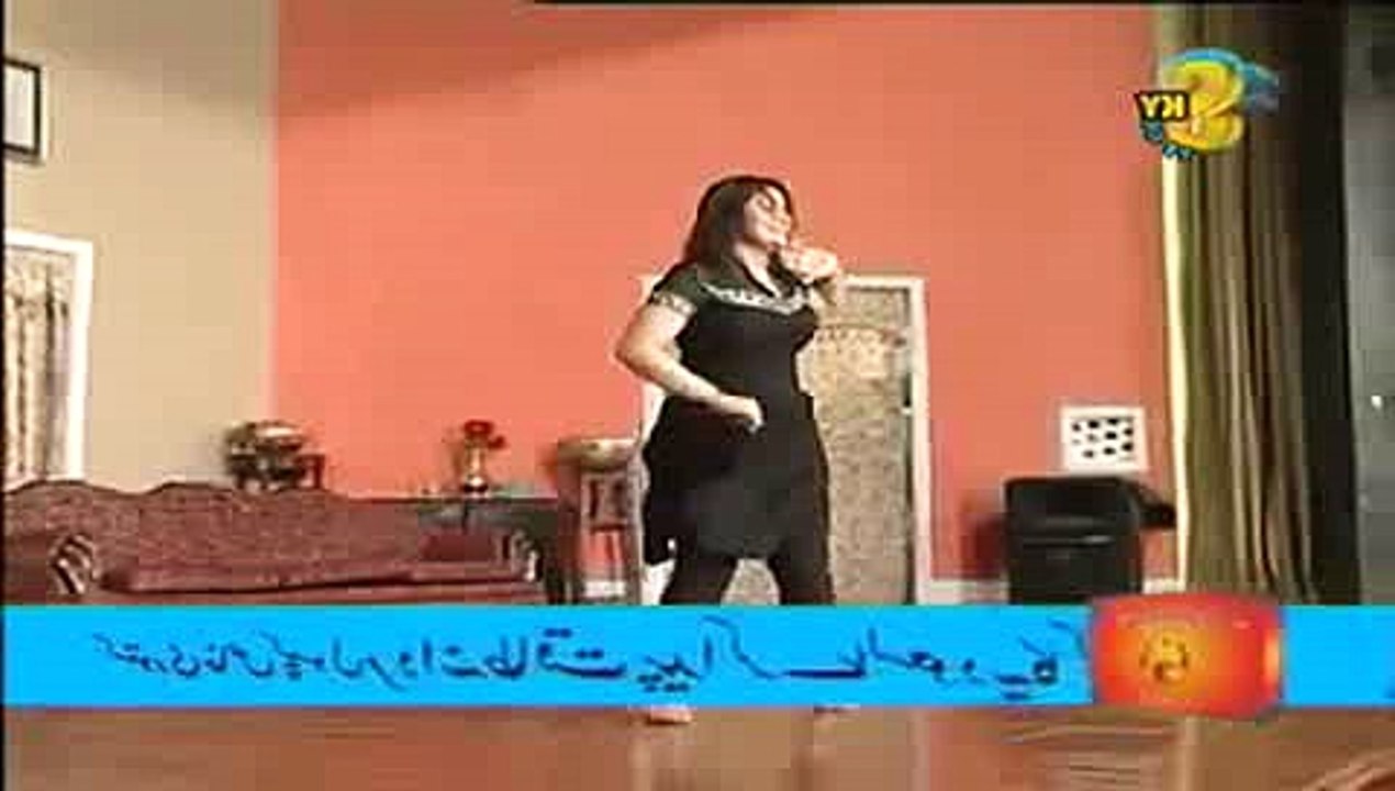 aina nere 2 stage drama's sexy mujra 2016