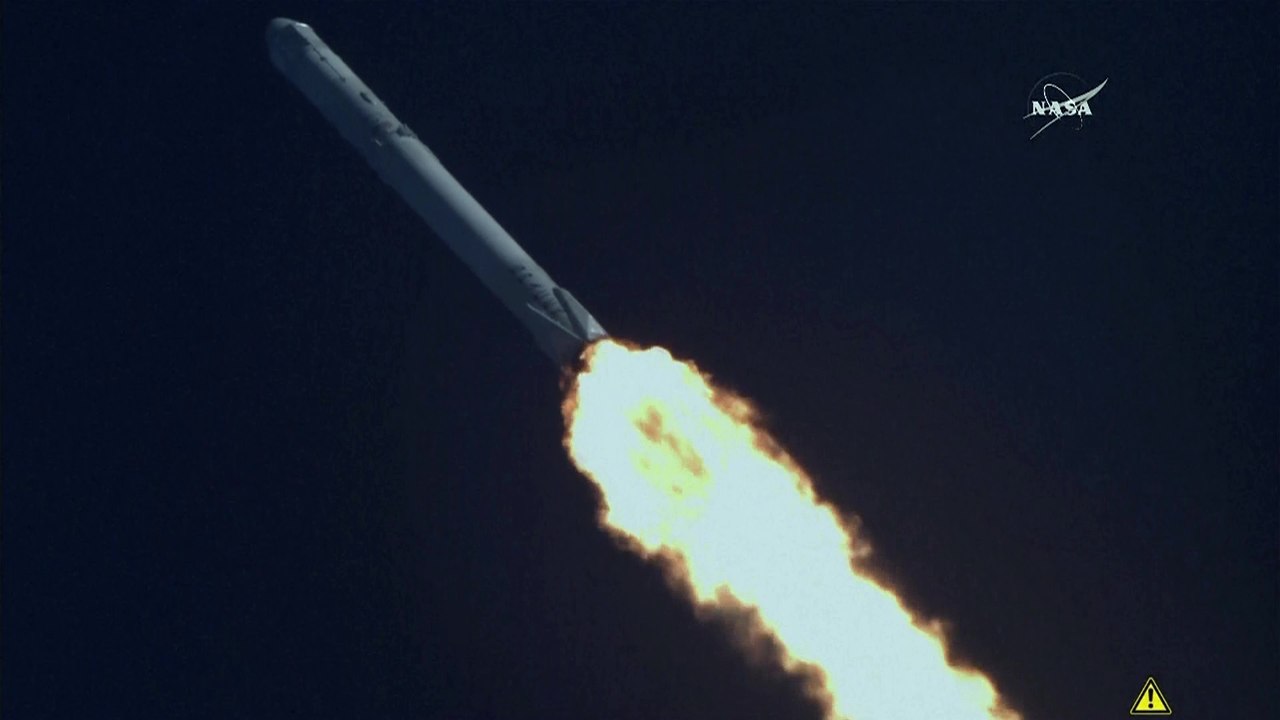 Launch & Landing of Falcon 9 Rocket on Dragon Return to Flight