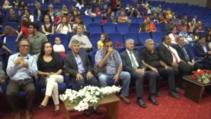 8 Nisan Dünya Romanlar Günü