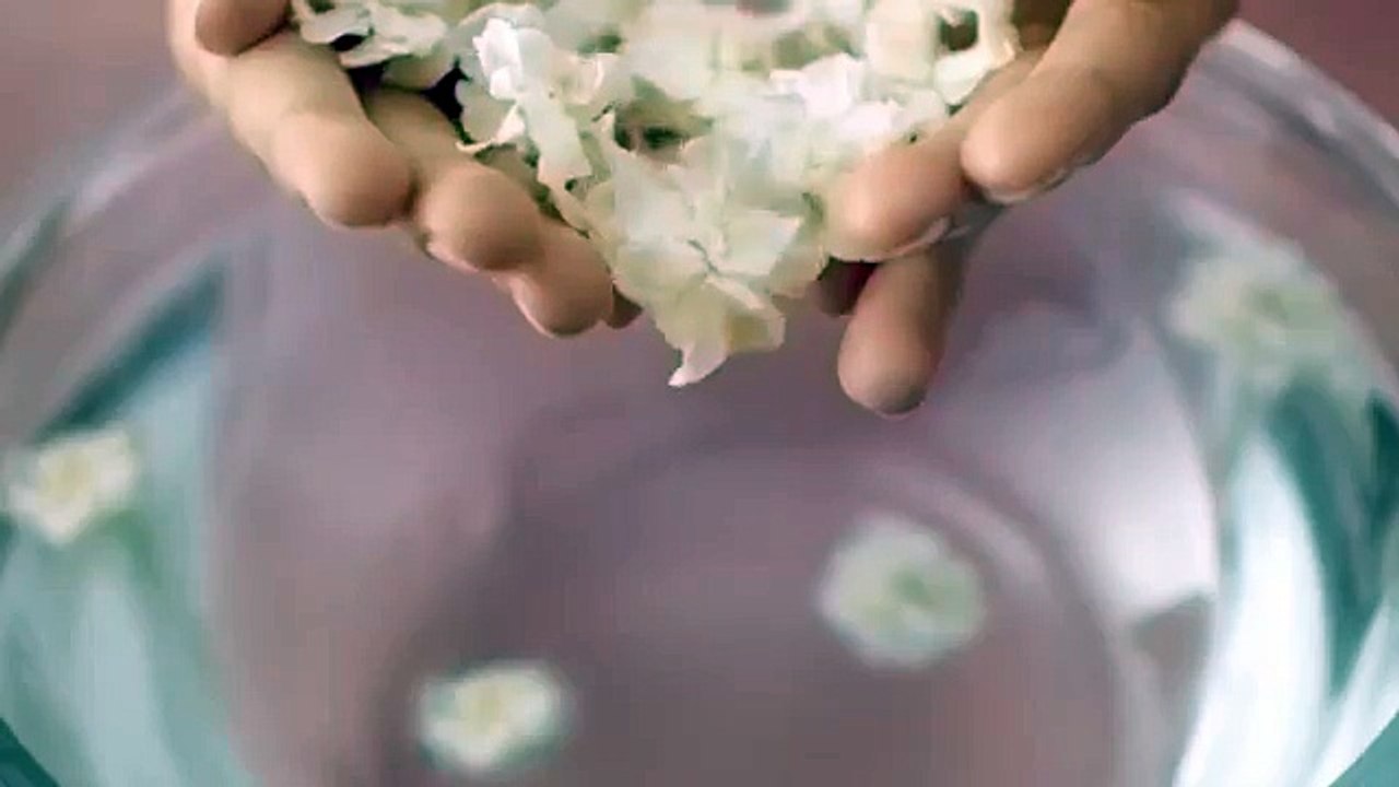 Beautiful Latest Commercial of Lux Featuring Fawad Khan and Mahira Khan